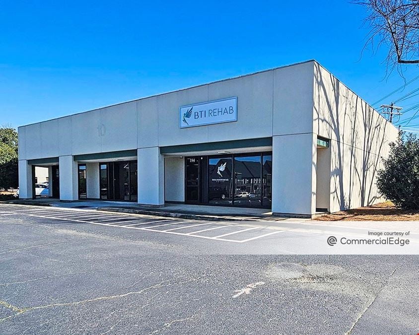 Woodlawn Commerce Center