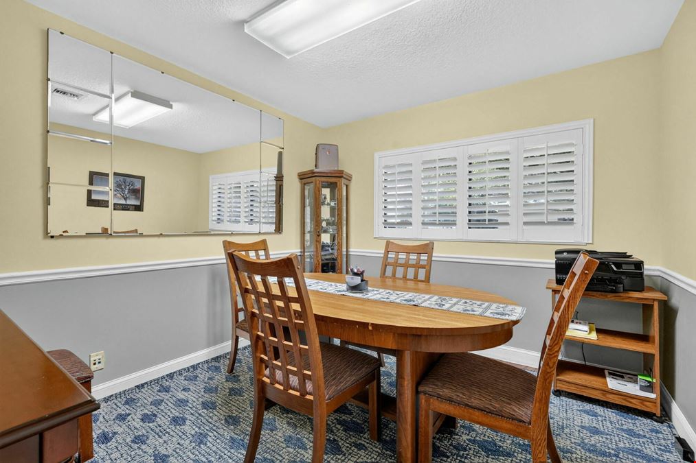 Robinson Street Office