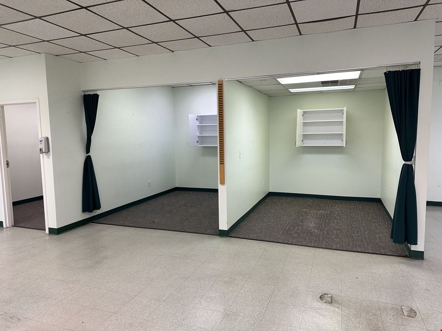 125 E Main St