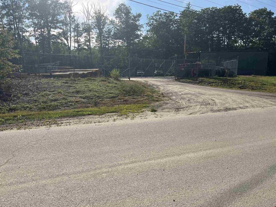 Commercial and Residential Zoned Building in Andover