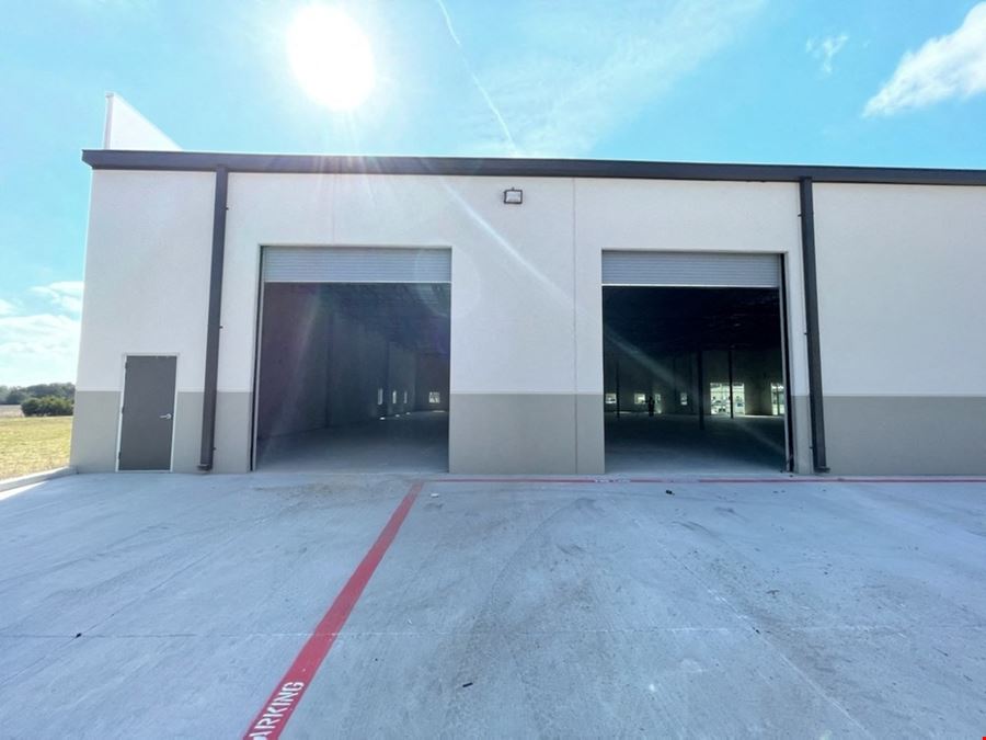 7,000 - 14,000 SF Industrial Space For Lease