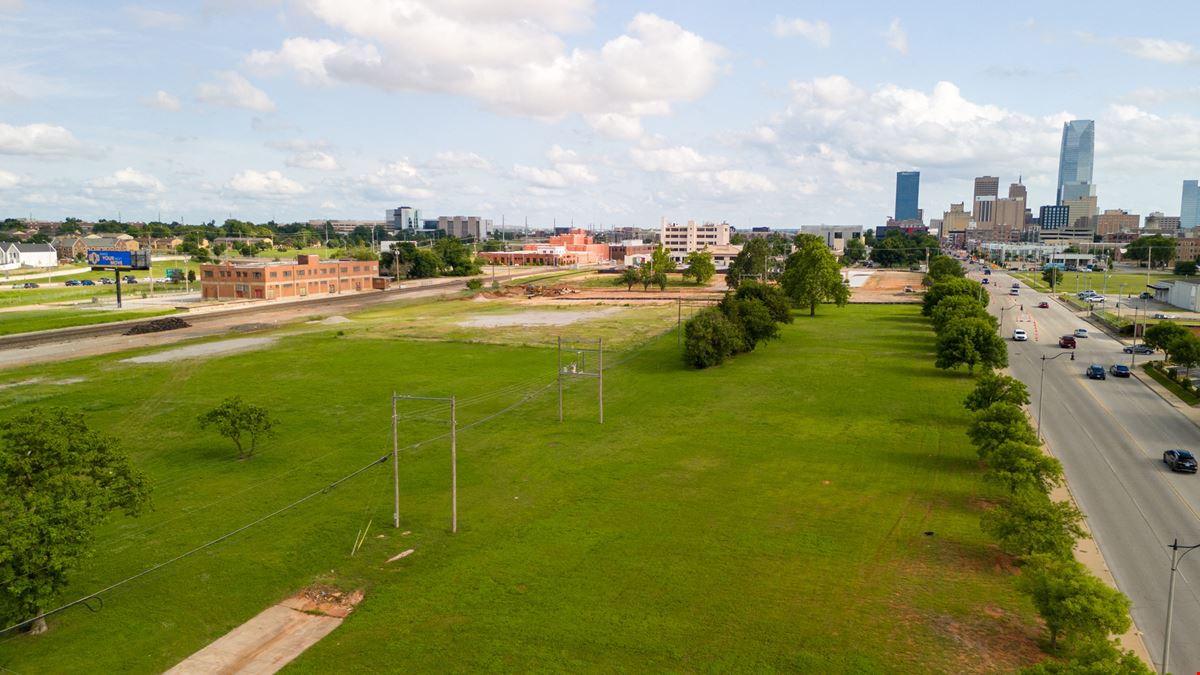 1500 Broadway Land