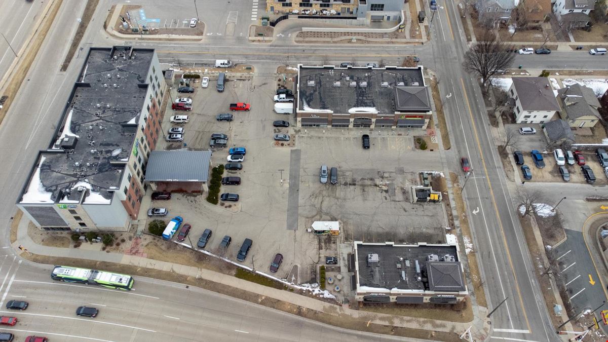 123 16th Avenue SW - Shoppes on 2nd