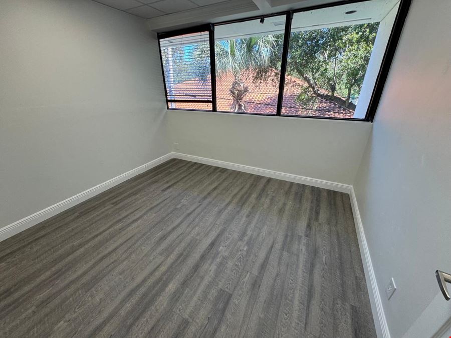 778 SF Suite 213 Professional and Medical Office Space
