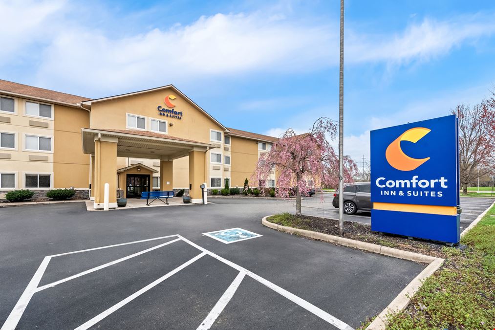 Comfort Inn & Suites Fairborn OH