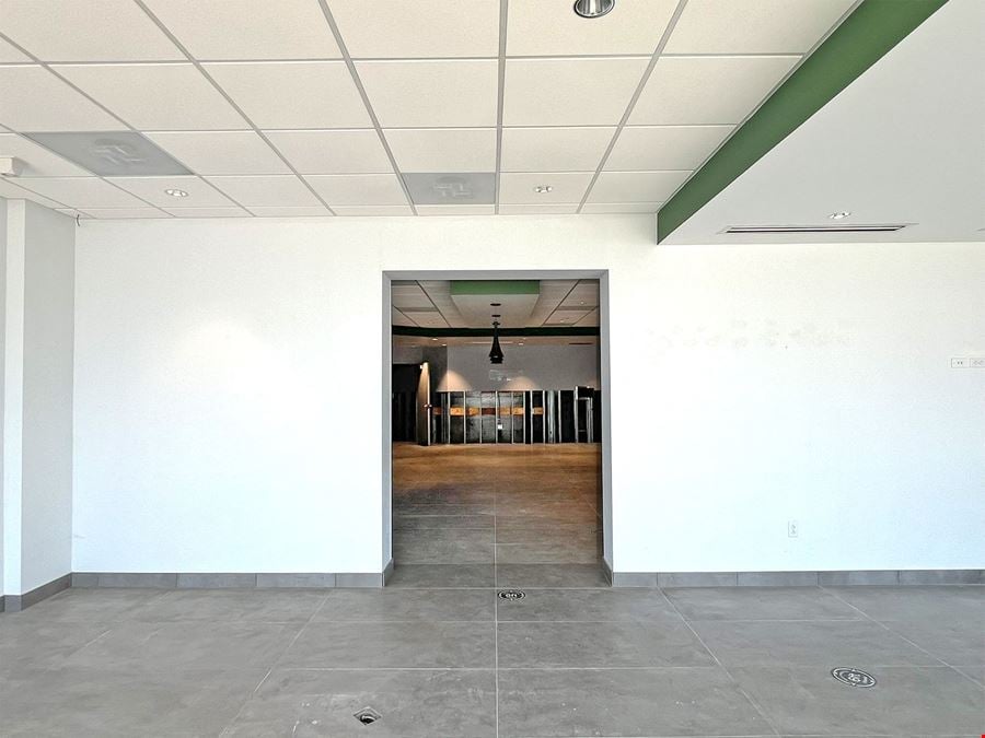2178 W. 38th Street