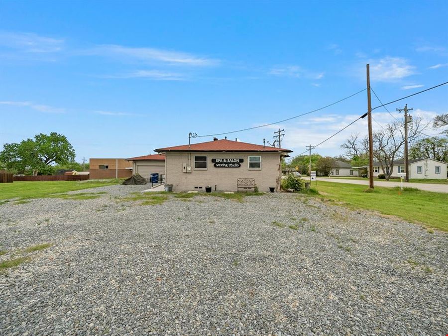 213 McKinney Ave