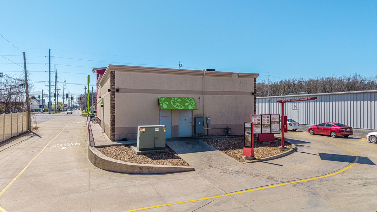 Prime Freestanding Drive-Thru Restaurant for Sale or Lease