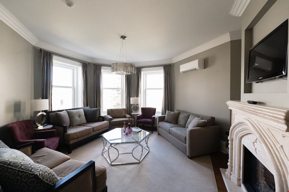 The Manse Boutique Inn