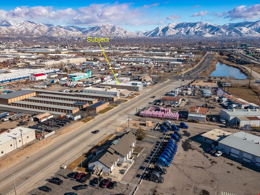 10,000 SF Automotive Warehouse W/ 2,000 SF bonus mezzanine included at no additional rent | 950 W 2100 S Salt Lake City