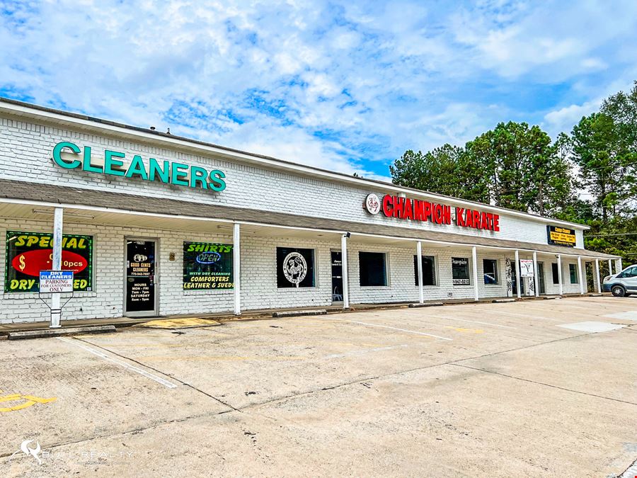 Retail/Office Suites For Lease | ±1,745 SF