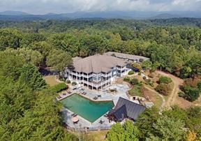 987 Shenendoa Dr