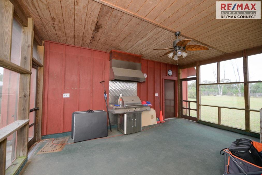 17466 Benns Church - Cottage Building Lease Listing
