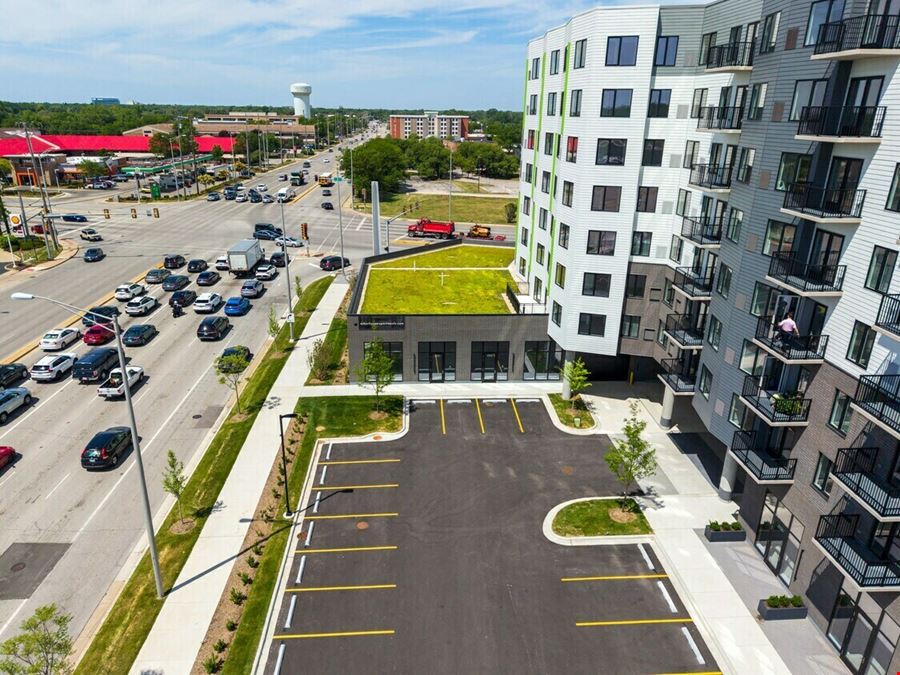 25 E. Algonquin Road
