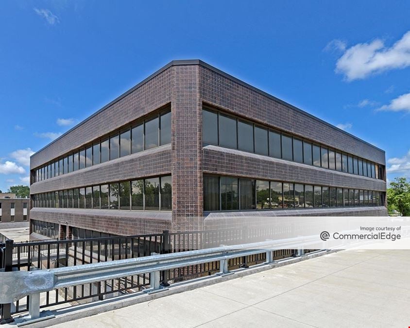 Pavilion Building
