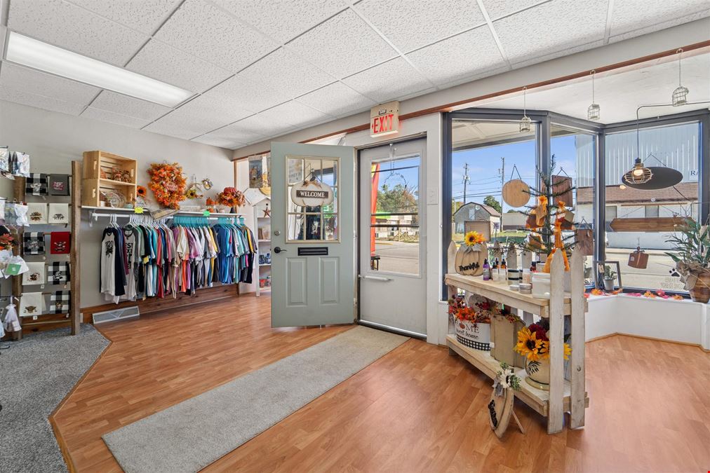219 N Main St