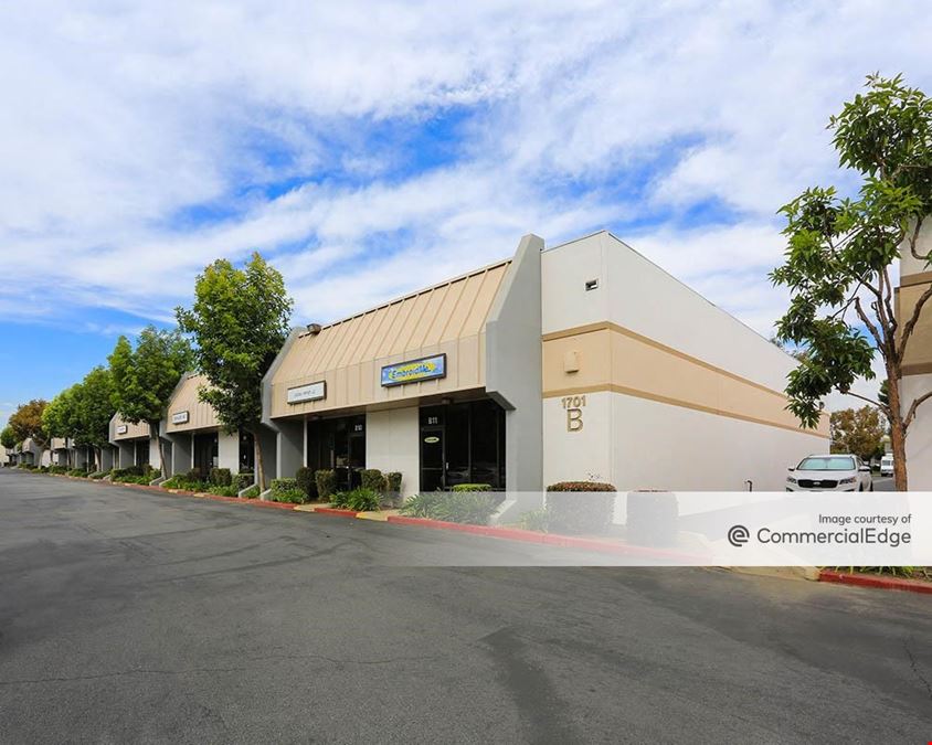 Orangewood Business Center