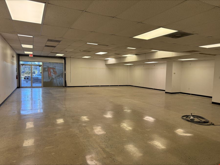 1080 North Cobb Parkway