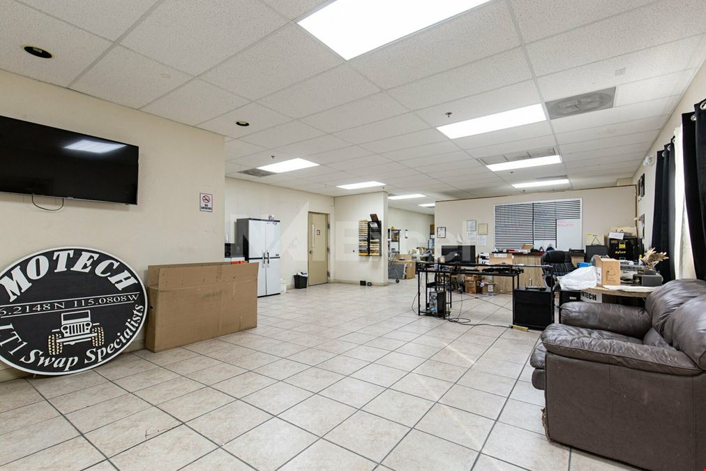 3045 N. Lamb Blvd.