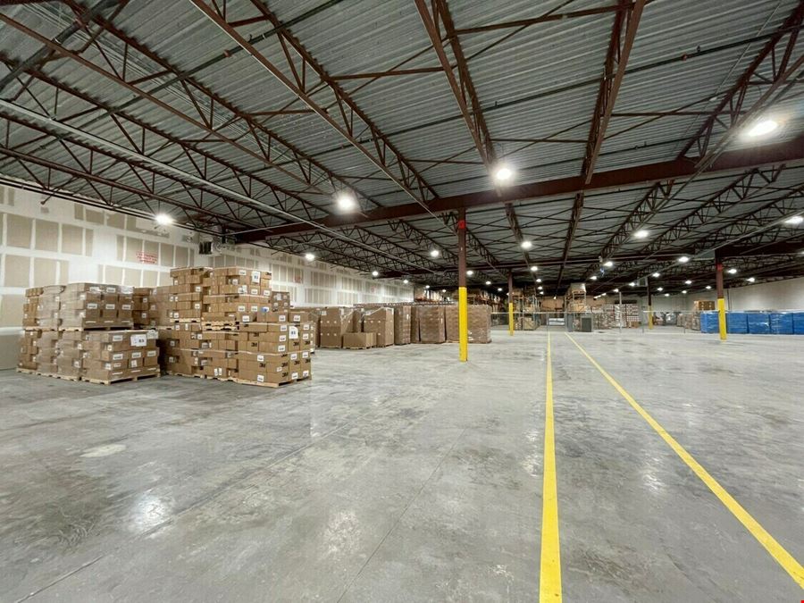 5901 NE Waldo Road - Industrial Spaces