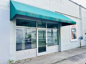 1,500 Square Feet in Downtown Aikens Bustling Core