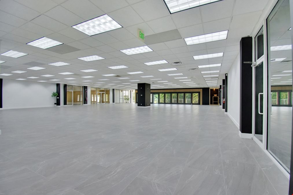 Mandarin Executive Office Building