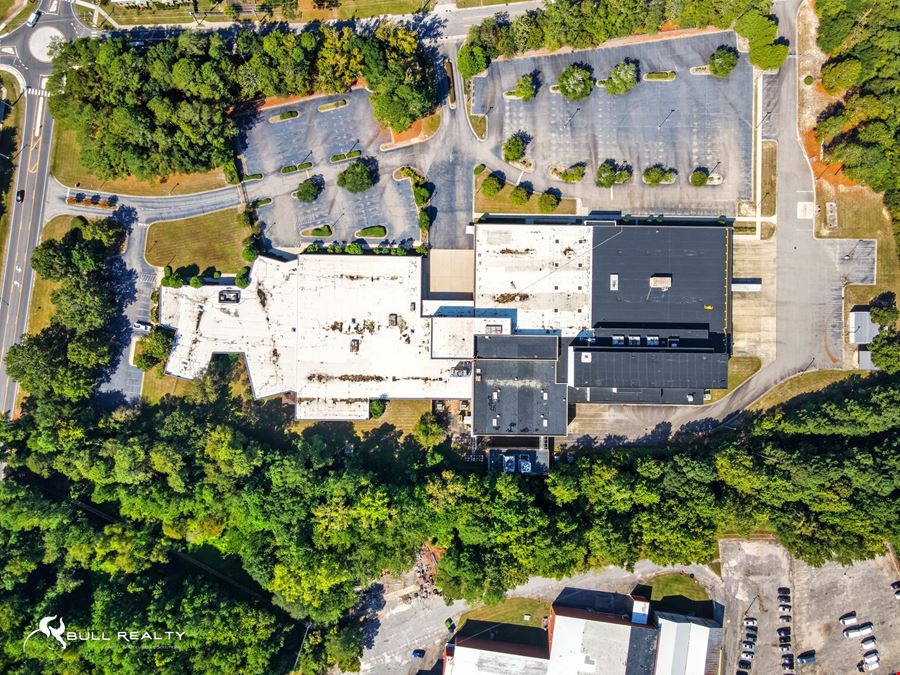 ±183,000 SF Industrial Facility | Fayetteville, NC | For Lease