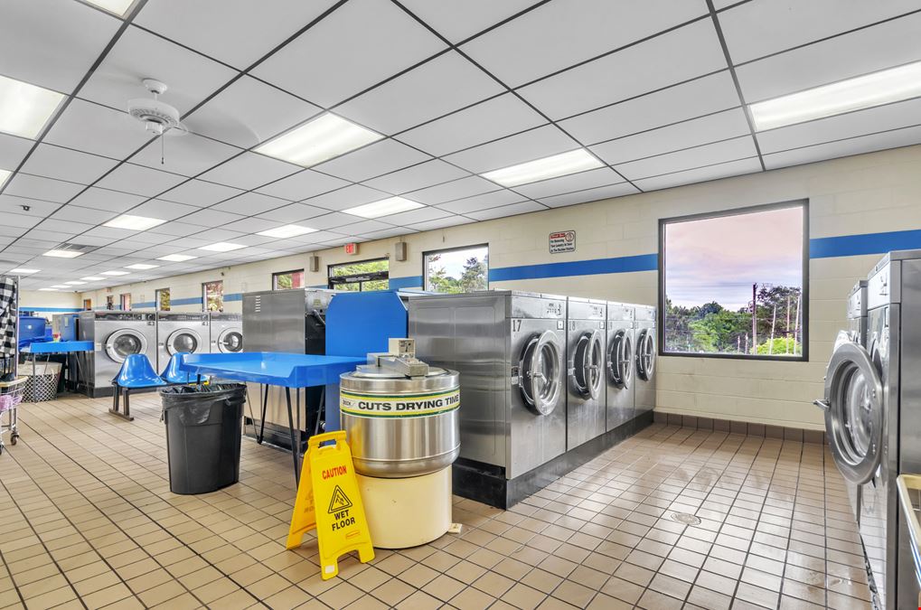 3004 E North - Established Laundromat For Sale