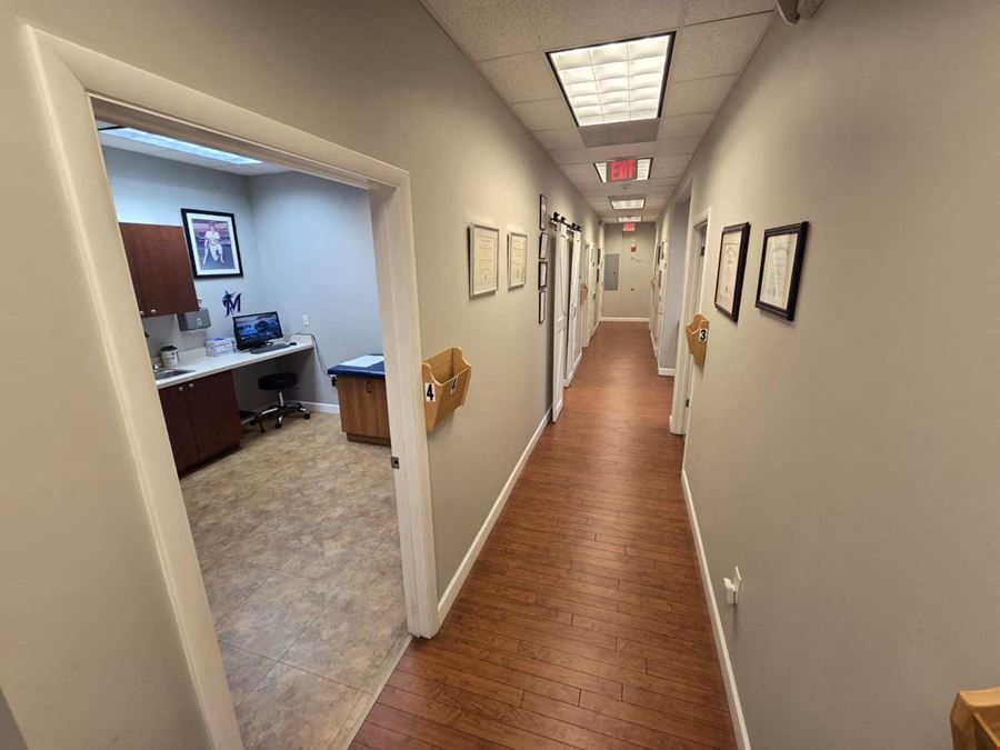 Traditional & Spacious Medical Office