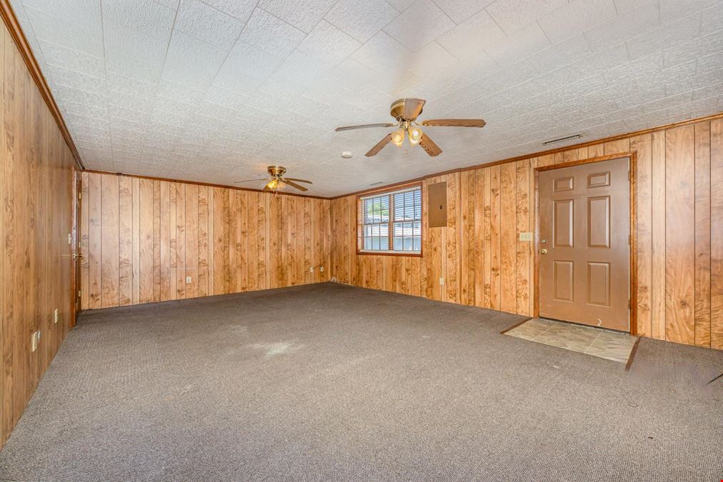 Downtown Liberty Building for Sale