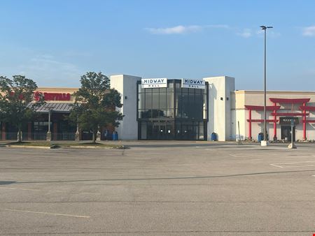 Preview of commercial space at 3343 Midway Mall