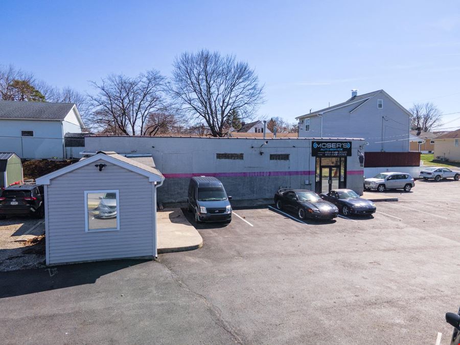 2227 N 3rd Ave