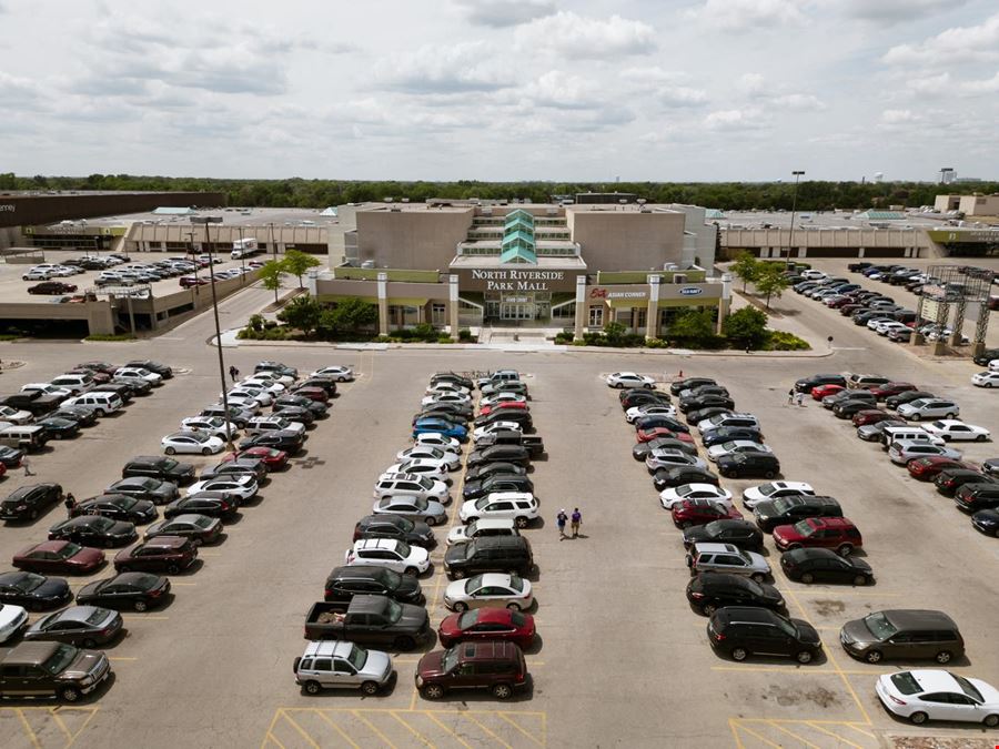 North Riverside Park Mall