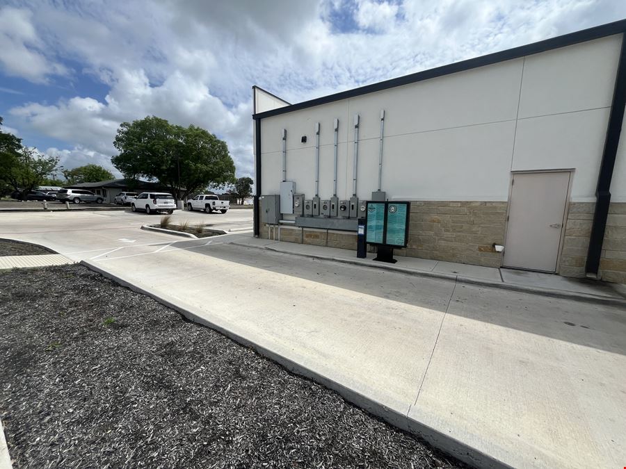 247 W Village Rd