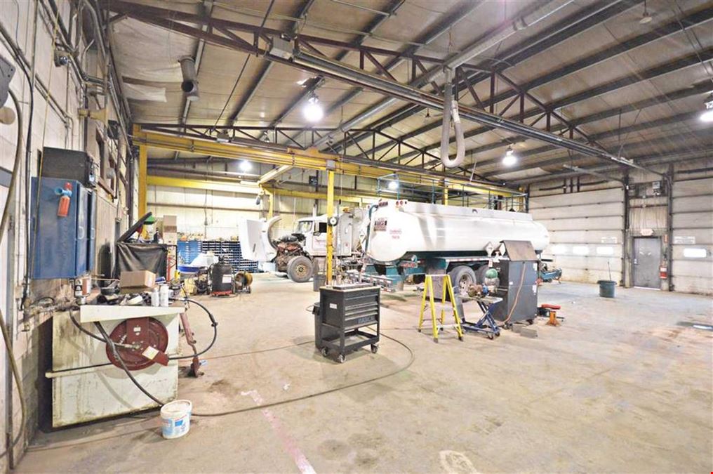 ±15,800 SF INDUSTRIAL w/ SHOP, OFFICE & YARD Space