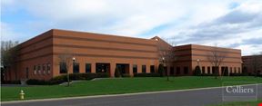 4,800 SF Availability at Twinbridge Center