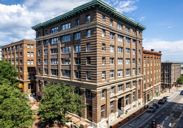 Preview of Office space for Rent at 408 W 8th St #101