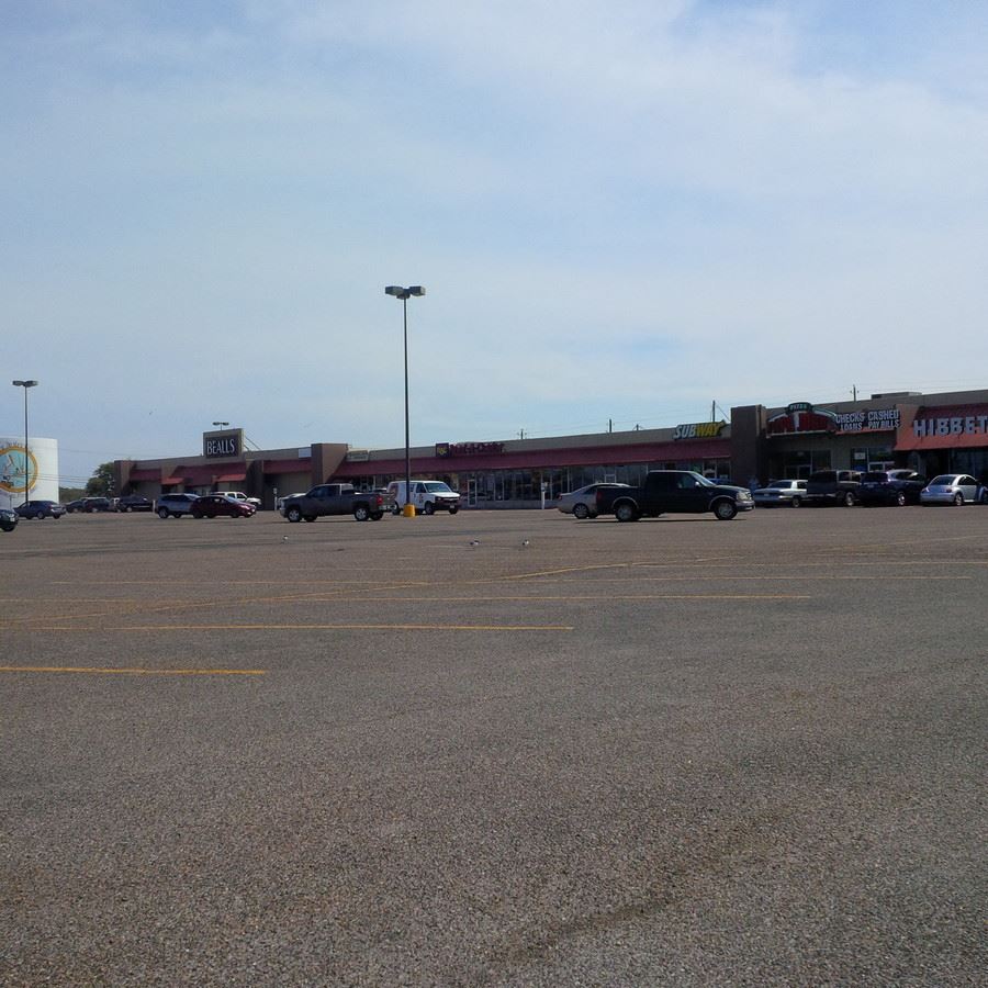 Palm Plaza