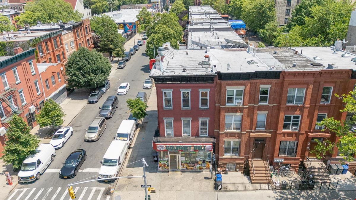 209 Lewis Ave