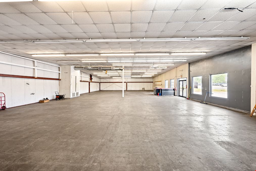 11,000 SF Commercial Building