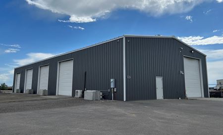 Preview of commercial space at 2339 W Omni Dr