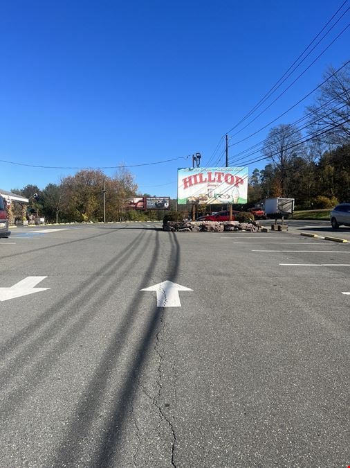1700 SQFT Retail Space for Lease
