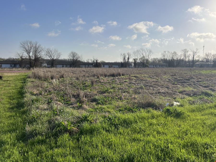 Forum Dr. Land For Sale near Amazon Warehouse & I-220/49