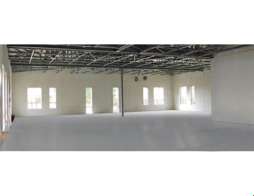 Prime 2,500 SF Vacant Shell Space