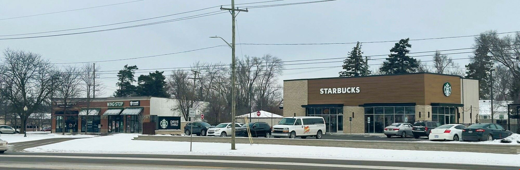 Single Tenant Starbucks & "Class A" 4 Tenant Retail Center