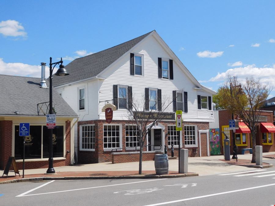 48 Main St