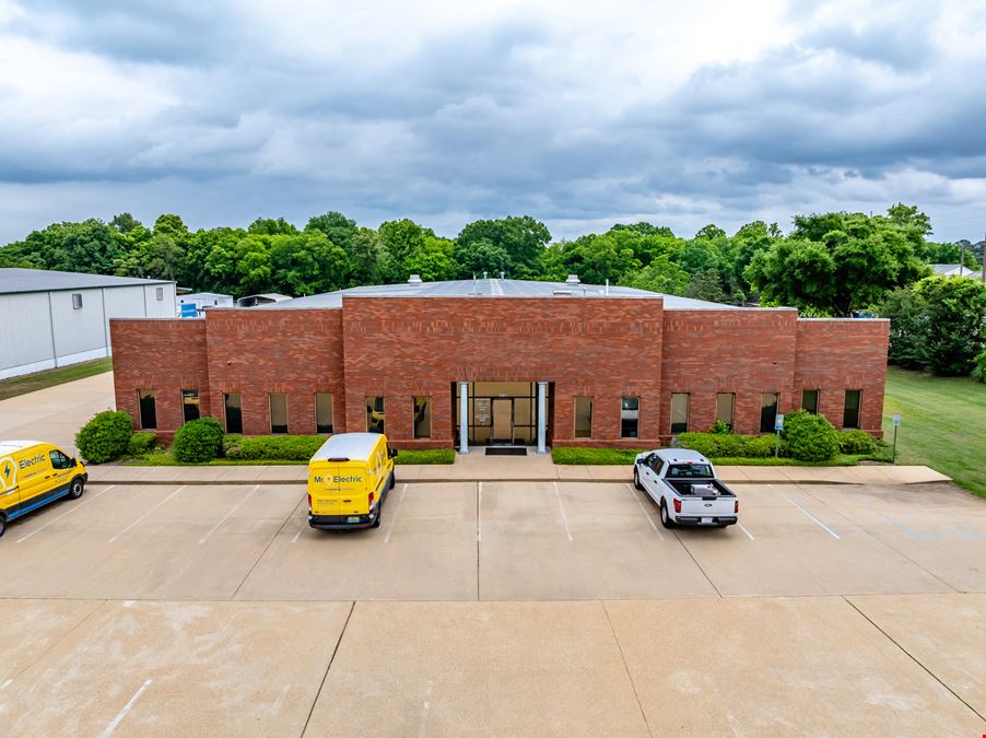 1110 Emory Folmar Blvd