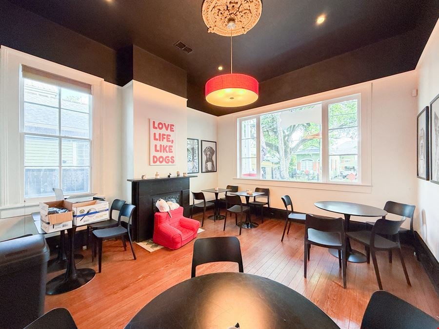 Turnkey Cafe on Magazine Street with Patio