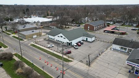 Preview of Commercial space for Sale at 1018 E Mount Hope