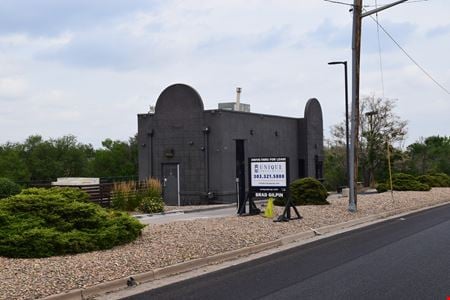 Preview of commercial space at 1285 S Santa Fe Dr